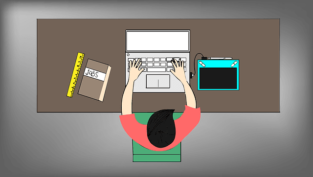 9 Easy Ways for Teens to Make Extra Money with Less Than $50 freelance graphic design